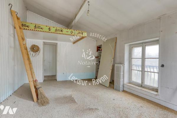 Local professionnel de 335 m2 et maison familiale sur un terrain de 950 m2 parc de Maisons Laffitte 