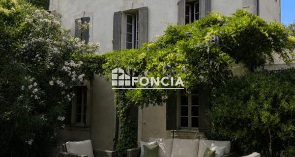 Location Maison 8 pièces 181 m² - Avignon 84000