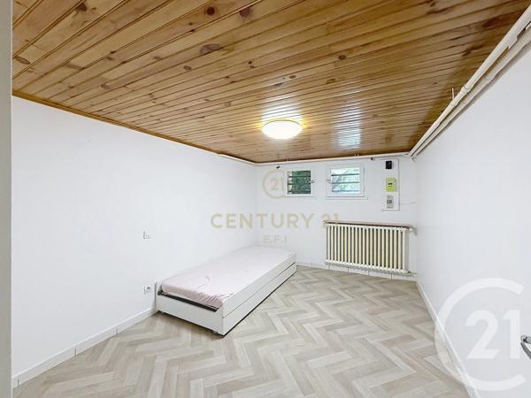 Maison à vendre  4 pièces - 85,04 m 2   NOISY LE GRAND  - 93