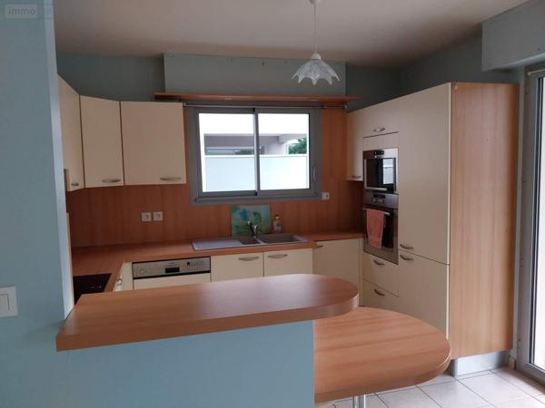 Appartement à louer à Pont-Audemer dans l'Eure (27500), ref : 065/381   
Centre ville