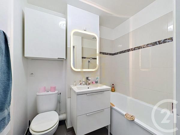 Maison à vendre  4 pièces - 80 m 2   PERIGNY  - 94