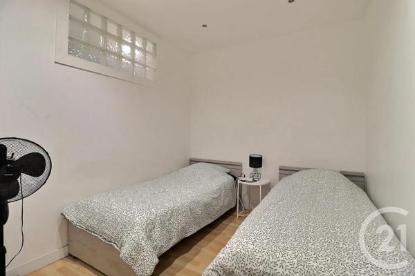 Appartement à vendre  3 pièces - 60 m 2   LES LILAS  - 93