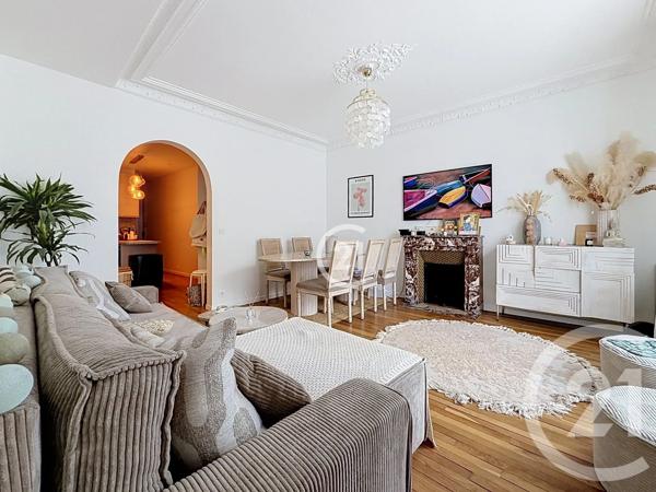 Appartement à vendre  3 pièces - 60 m 2   LES LILAS  - 93