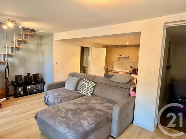 Maison à vendre  4 pièces - 79 m 2   LE THILLAY  - 95