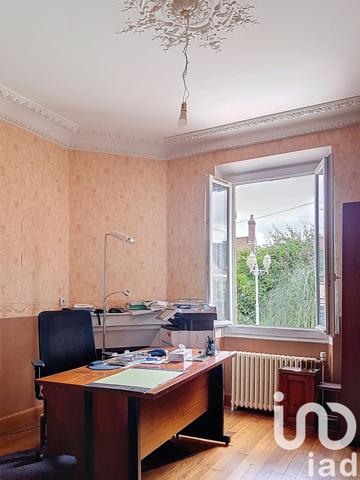 Maison à vendre 11 pièces 327 m² Montargis