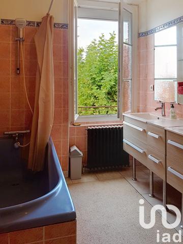 Maison à vendre 11 pièces 327 m² Montargis