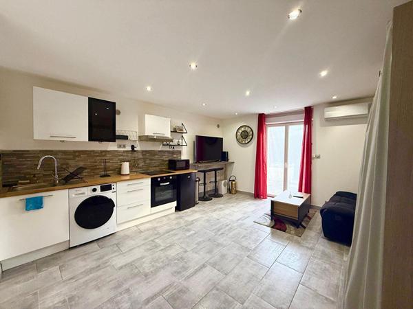 Immeuble habitation réparti en 3 lots 129 m2 Le Pontet