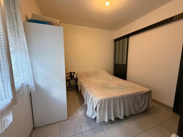 Immeuble habitation réparti en 3 lots 129 m2 Le Pontet