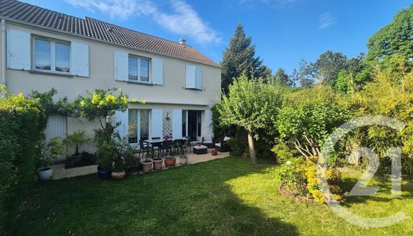 Maison à vendre  6 pièces - 114,60 m 2   VAUREAL  - 95