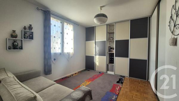 Maison à vendre  6 pièces - 114,60 m 2   VAUREAL  - 95