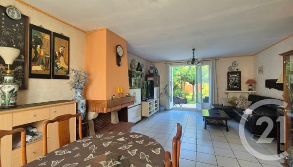 Maison à vendre  6 pièces - 114,60 m 2   VAUREAL  - 95