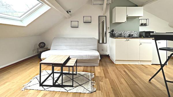 Location
                Appartement15 m² - 1 Pièce -
                    GIF SUR YVETTE (91190)