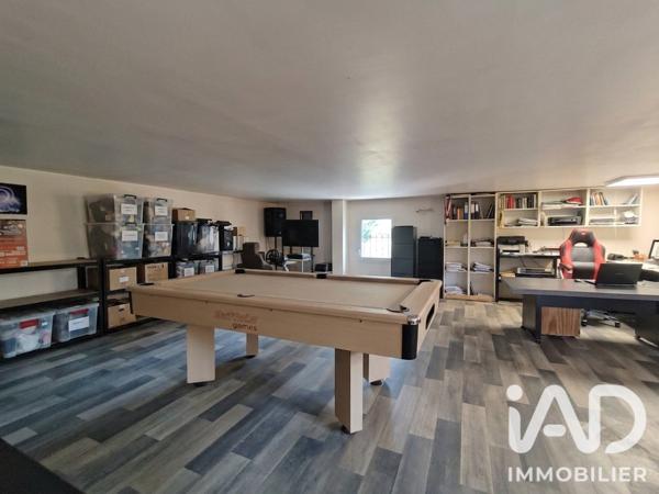 Maison à vendre 9 pièces 238 m² Aubignan