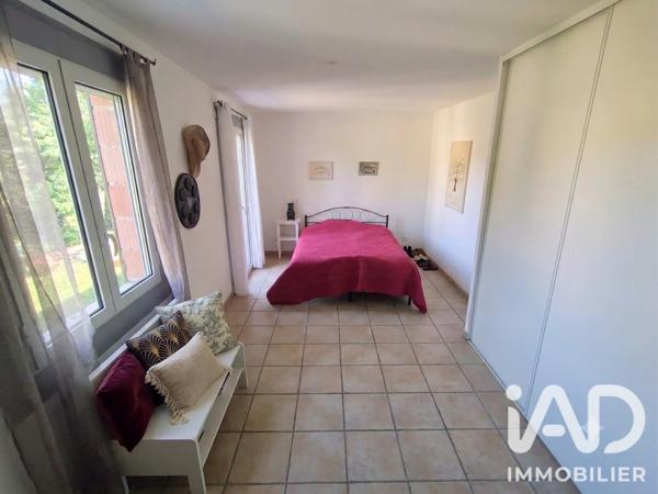 Maison à vendre 9 pièces 238 m² Aubignan
