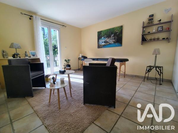 Maison à vendre 9 pièces 238 m² Aubignan