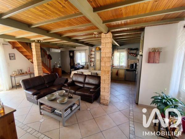 Maison à vendre 9 pièces 238 m² Aubignan
