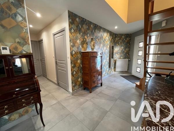 Maison à vendre 6 pièces 175 m² Fougères