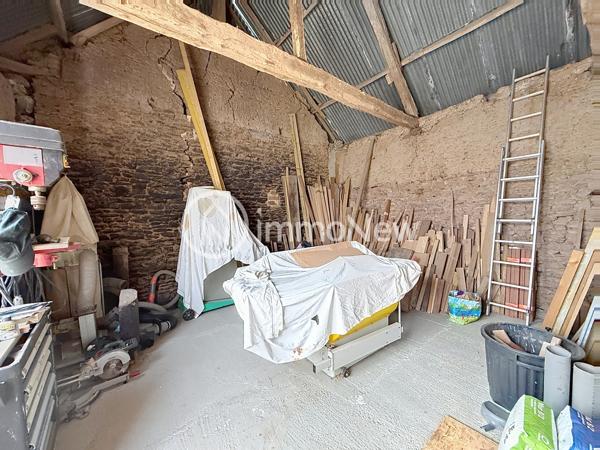 MAISON EN PIERRE RÉNOVÉE AVEC 250 M² DE DÉPENDANCES – Hudimesnil