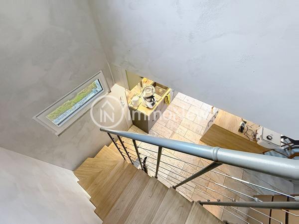 MAISON EN PIERRE RÉNOVÉE AVEC 250 M² DE DÉPENDANCES – Hudimesnil