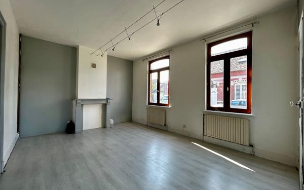 Maison à vendre    3 pièces •  Flavy-le-Martel