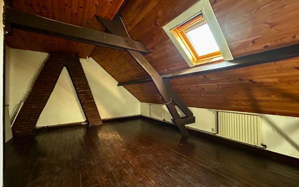 Maison à vendre    3 pièces •  Flavy-le-Martel