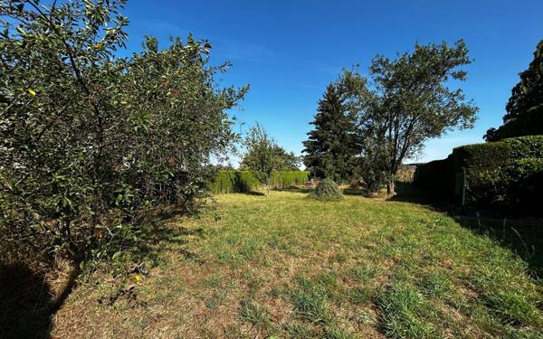 Maison à vendre    3 pièces •  Flavy-le-Martel