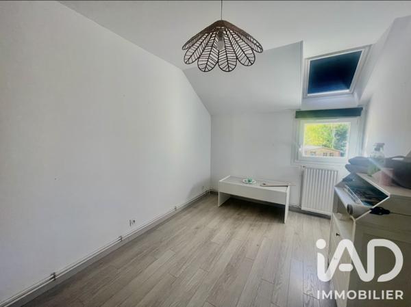 Maison à vendre 5 pièces 107 m² Jouy-le-Moutier