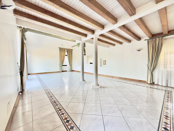 Longère Vannes - 260m2 habitables, 5 chambres