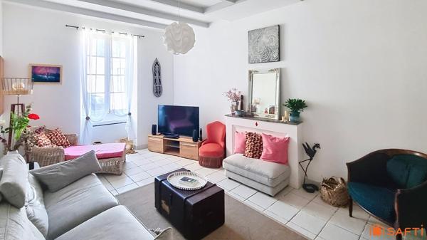 Tout à pied à Meschers-sur-Gironde – Maison de charme rénovée