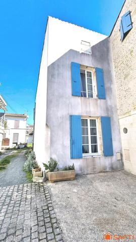 Tout à pied à Meschers-sur-Gironde – Maison de charme rénovée