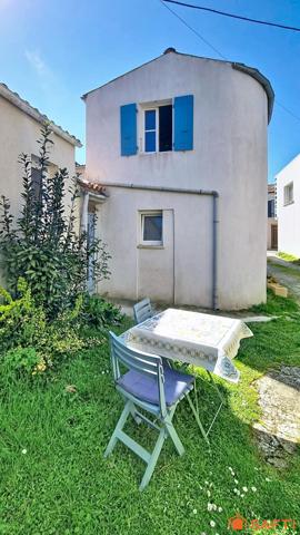 Tout à pied à Meschers-sur-Gironde – Maison de charme rénovée