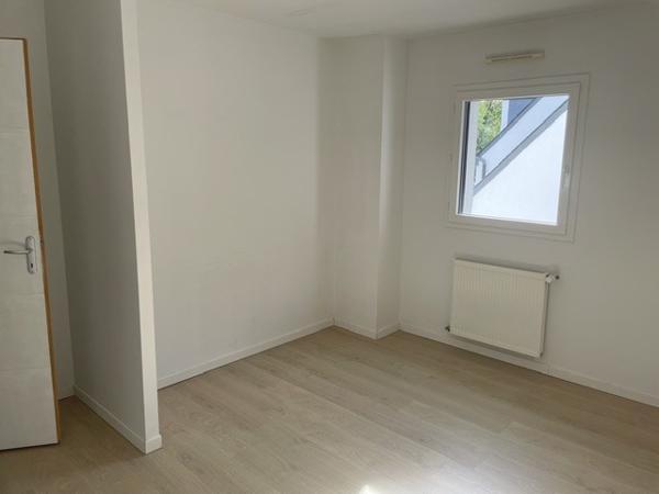 LE HEZO Maison 5 pièces 104 m²
