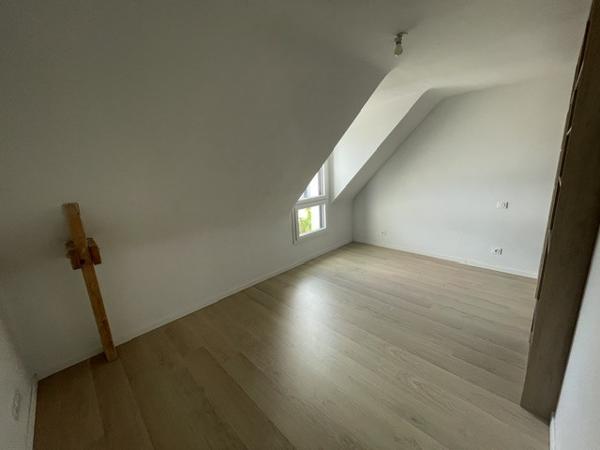 LE HEZO Maison 5 pièces 104 m²