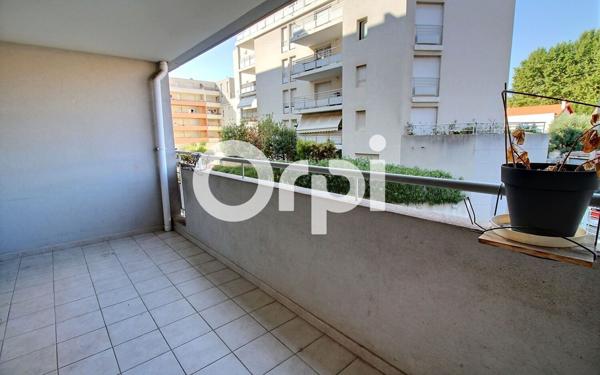 Appartement à louer    3 pièces • 61,60 m2 Marseille 13