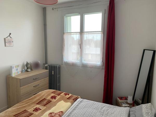 Exclu investisseurs : Appartement T4 loué Châteauroux 3 chambres 74 m2