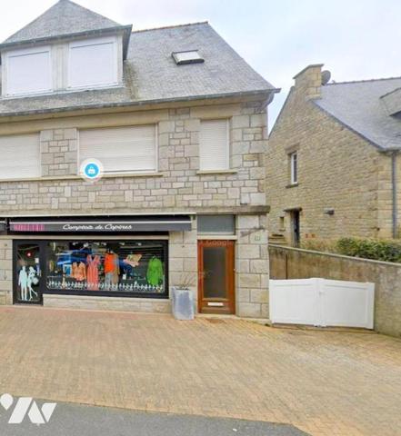 VENTE MURS COMMERCIAUX – Emplacement de choix, fort passage
