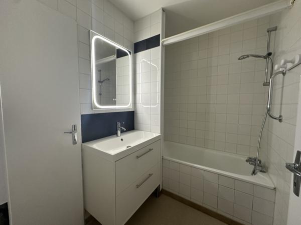 T2 entièrement rénové 42 m² Plaisance-du-Touch - Plaisance-Du-Touch (31830)