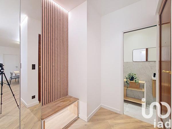 Appartement 3 pièces de 58 m² à Nice (06100)