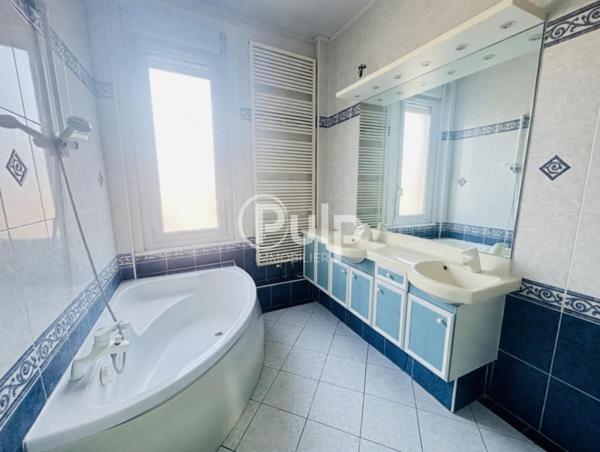Maison à vendre à Douai - Réf. dou18307