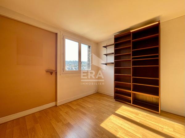 Lumineux 5 pièces traversant au coeur du quartier Croix Bosset