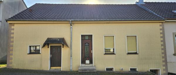 Maison à vendre de 100.7m² à DIEBLING (57)