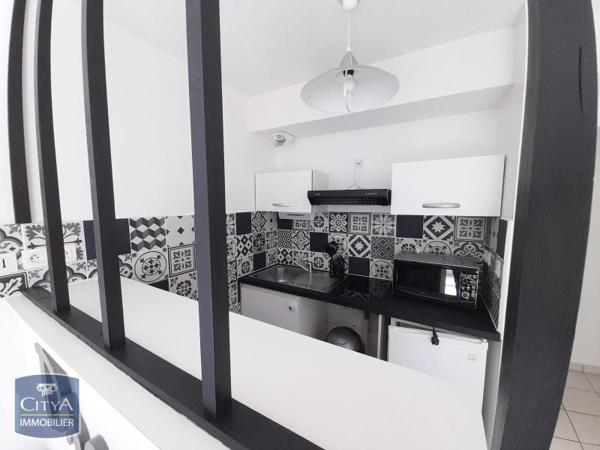 Appartement à louer 1 pièce 32.29m²