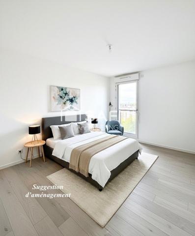 Dernier étage avec terrasse, lumière et confort au cœur de Bagnolet