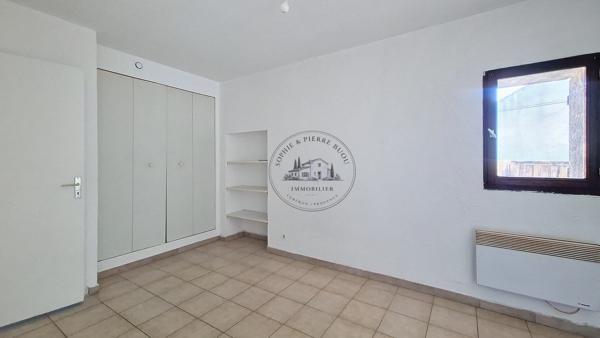 APPARTEMENT REZ DE CHAUSSEE
