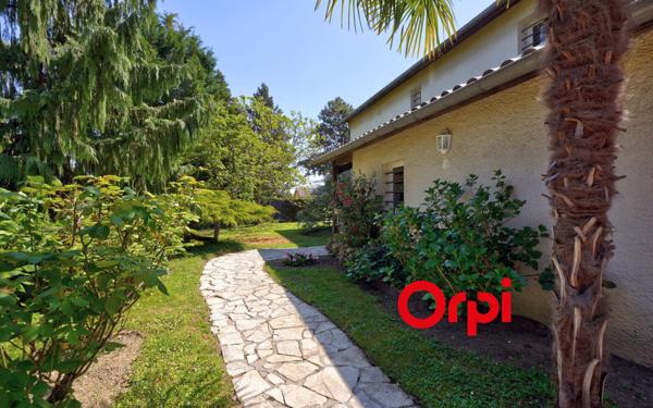 Maison à vendre    7 pièces • 164,26 m2 Craponne
