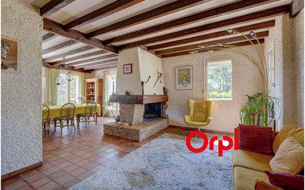 Maison à vendre    7 pièces • 164,26 m2 Craponne