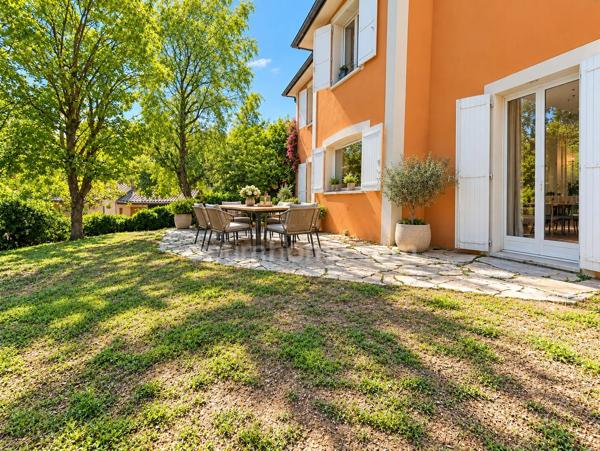 Maison à vendre à Collonges-au-Mont-d’Or (69660) – 170 m² sur terrain de 1 700 m² à bâtir
