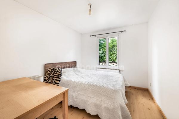 Maison à vendre à Collonges-au-Mont-d’Or (69660) – 170 m² sur terrain de 1 700 m² à bâtir