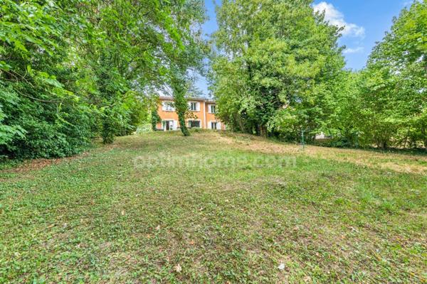 Maison à vendre à Collonges-au-Mont-d’Or (69660) – 170 m² sur terrain de 1 700 m² à bâtir