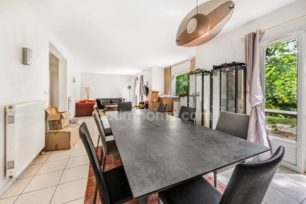 Maison à vendre à Collonges-au-Mont-d’Or (69660) – 170 m² sur terrain de 1 700 m² à bâtir